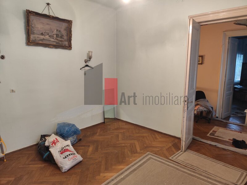 Eminescu, Romana, casa, spatiu comercial de inchiriat